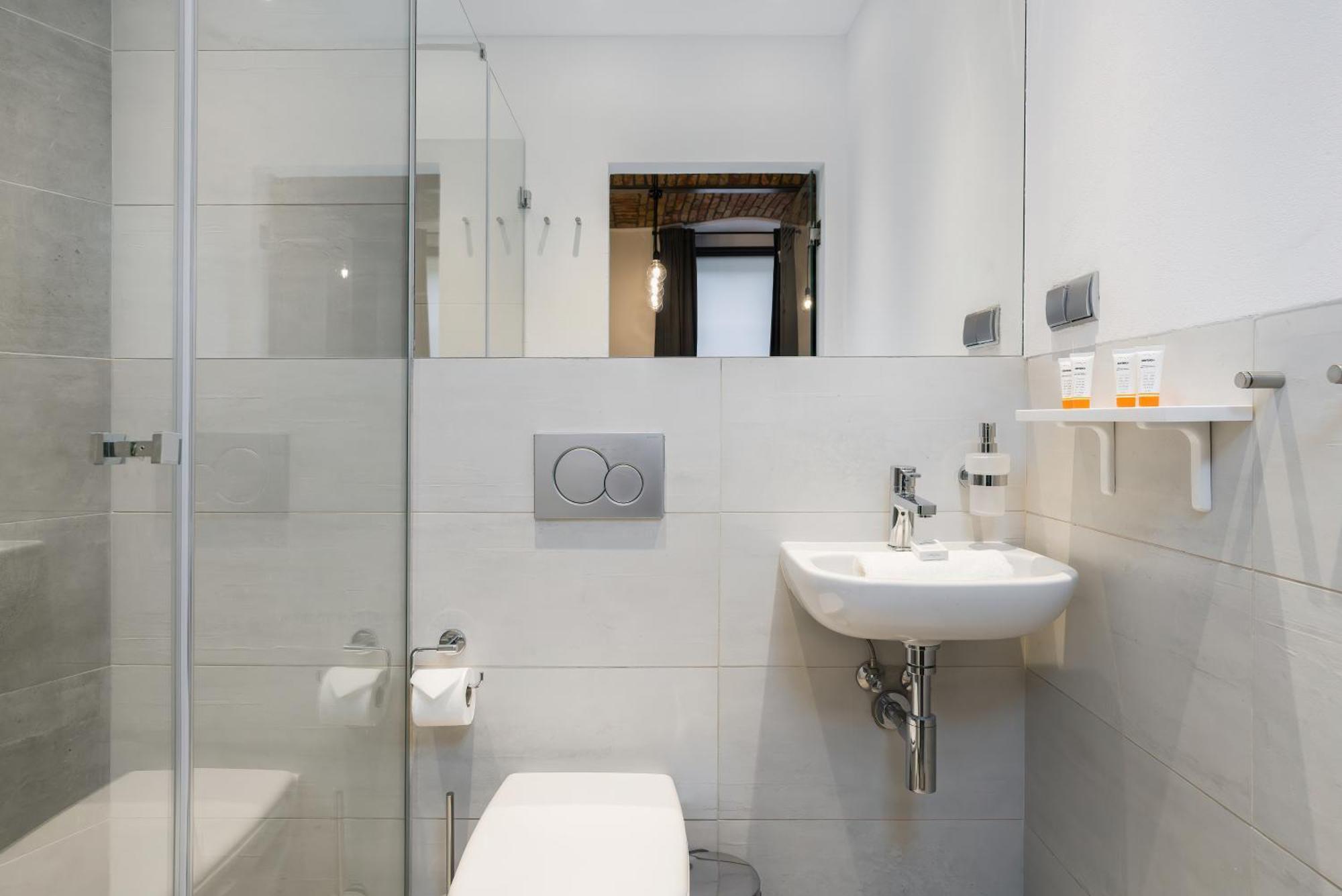 Level -1 Loft Apartments City Center By Renters Poznań Eksteriør billede