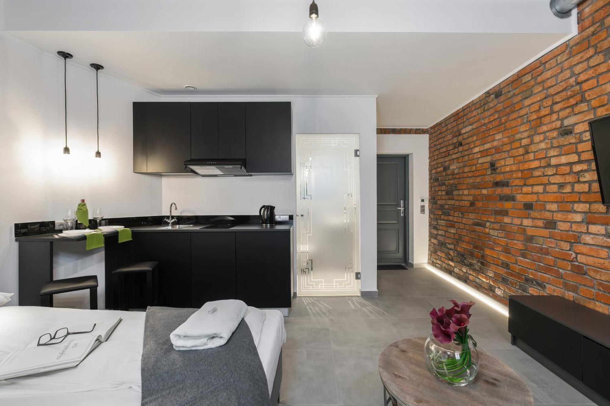 Level -1 Loft Apartments City Center By Renters Poznań Eksteriør billede
