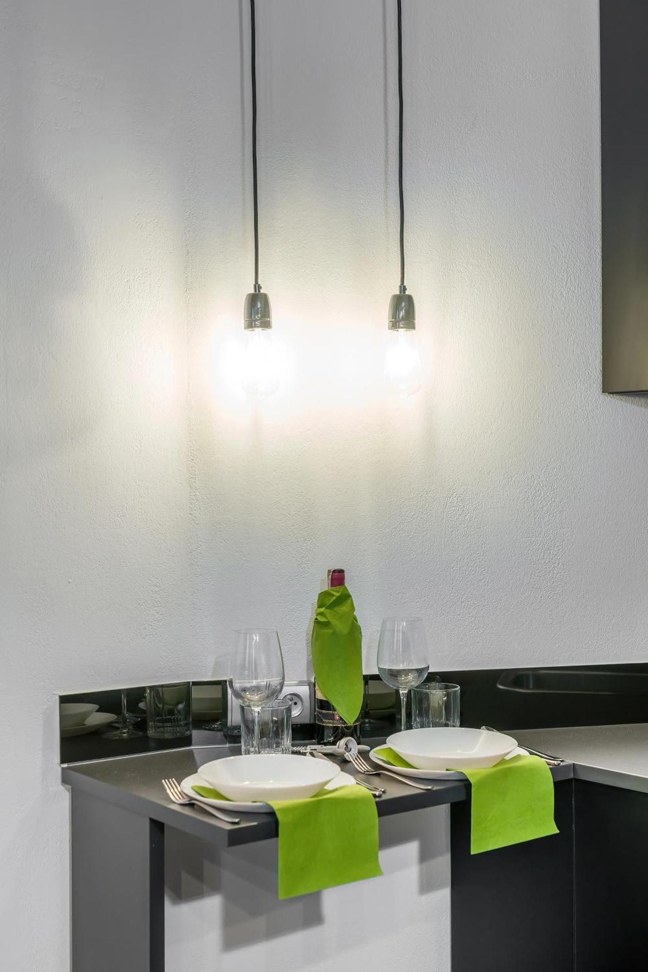 Level -1 Loft Apartments City Center By Renters Poznań Eksteriør billede