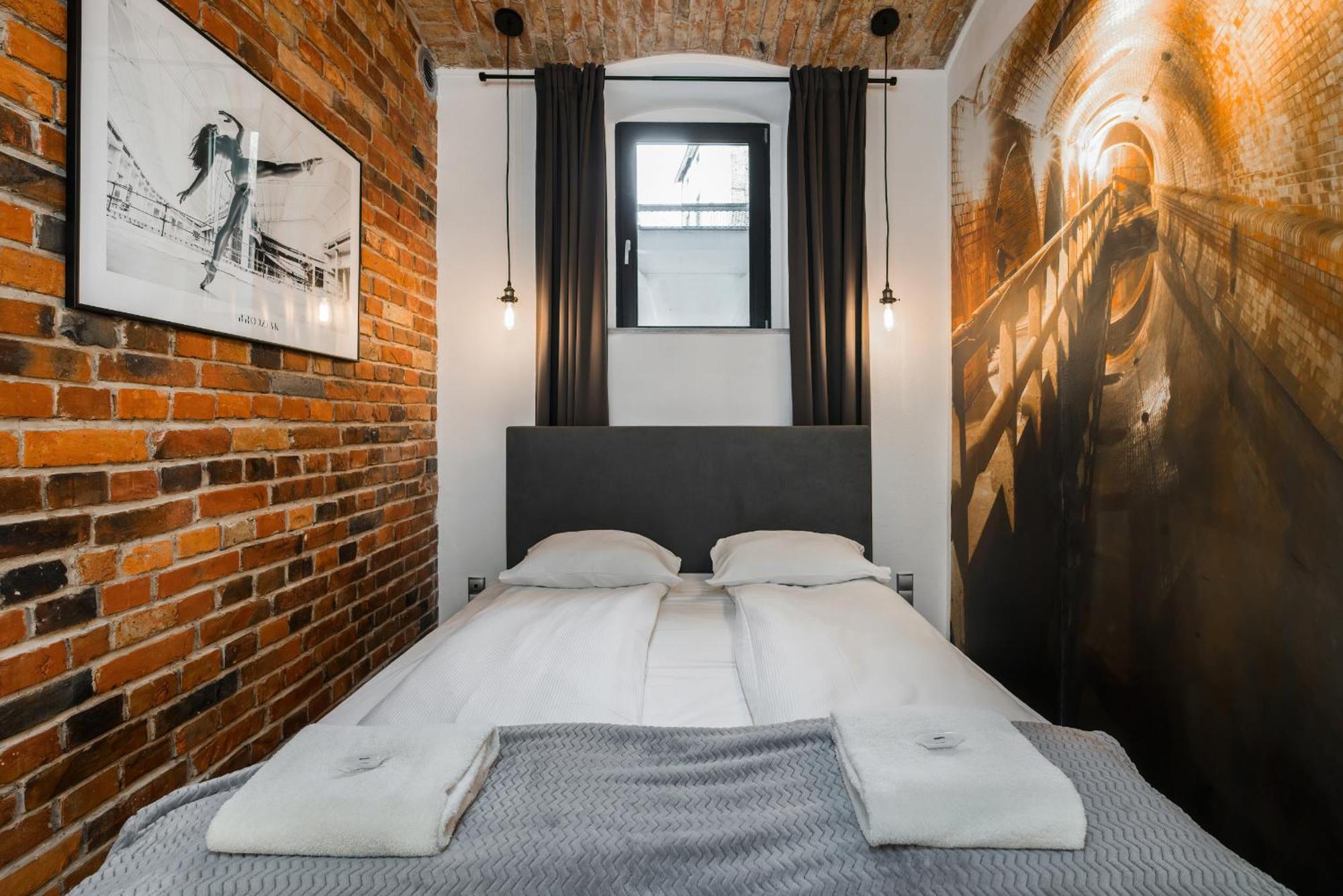 Level -1 Loft Apartments City Center By Renters Poznań Eksteriør billede