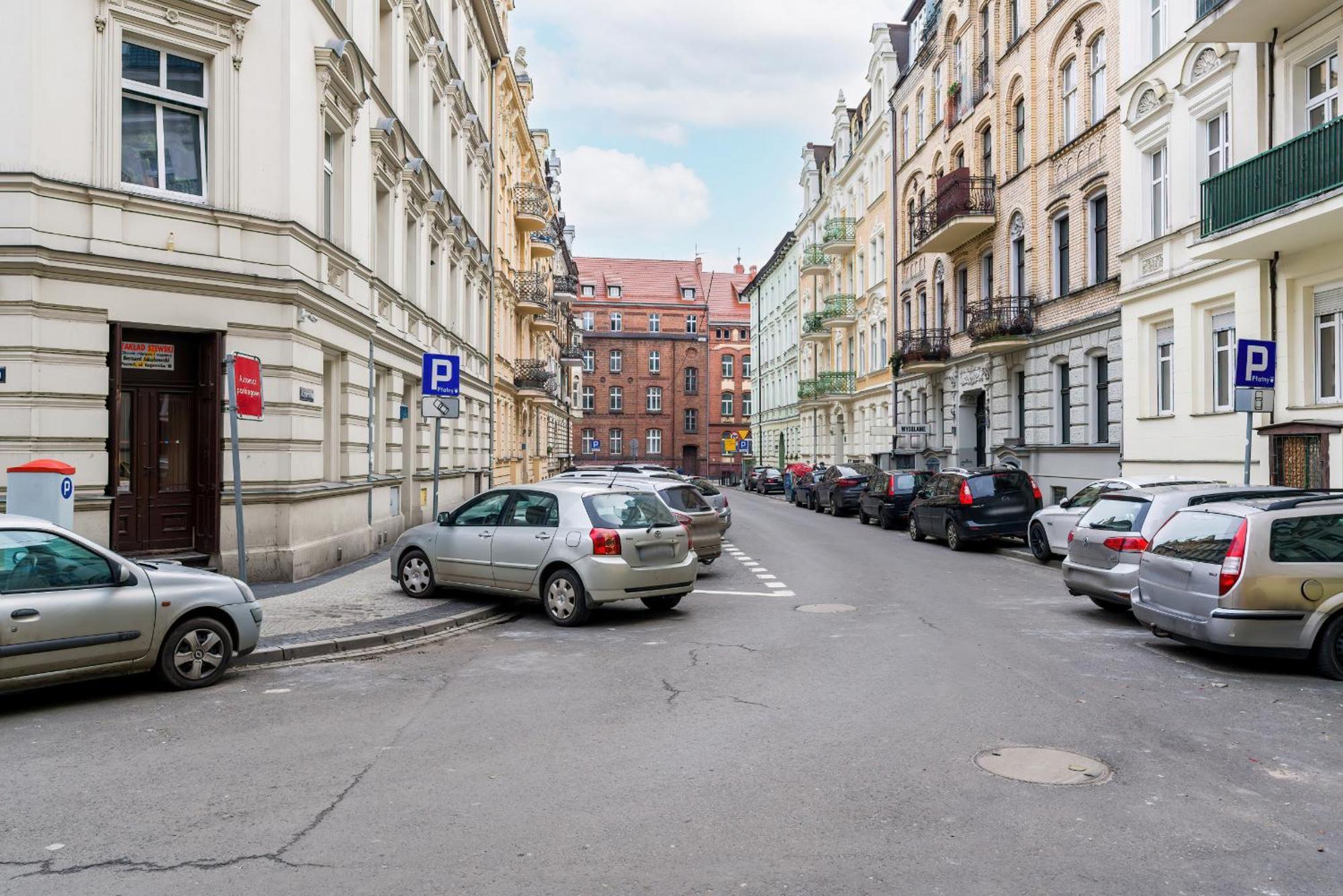 Level -1 Loft Apartments City Center By Renters Poznań Eksteriør billede